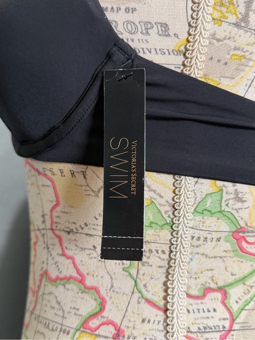 Victoria's Secret Black Bra Top (32A)